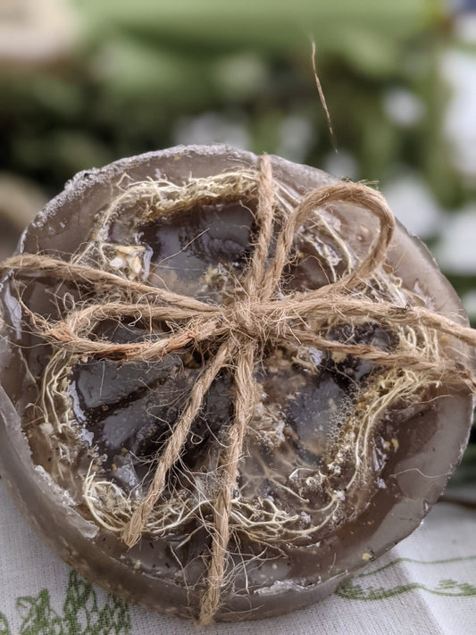 Gardener's Helper Hemp Loofah Soap - anti-inflammatory soap 100% Handmade All Natural, with Organic Oats, Peppermint and Bentonite Clay