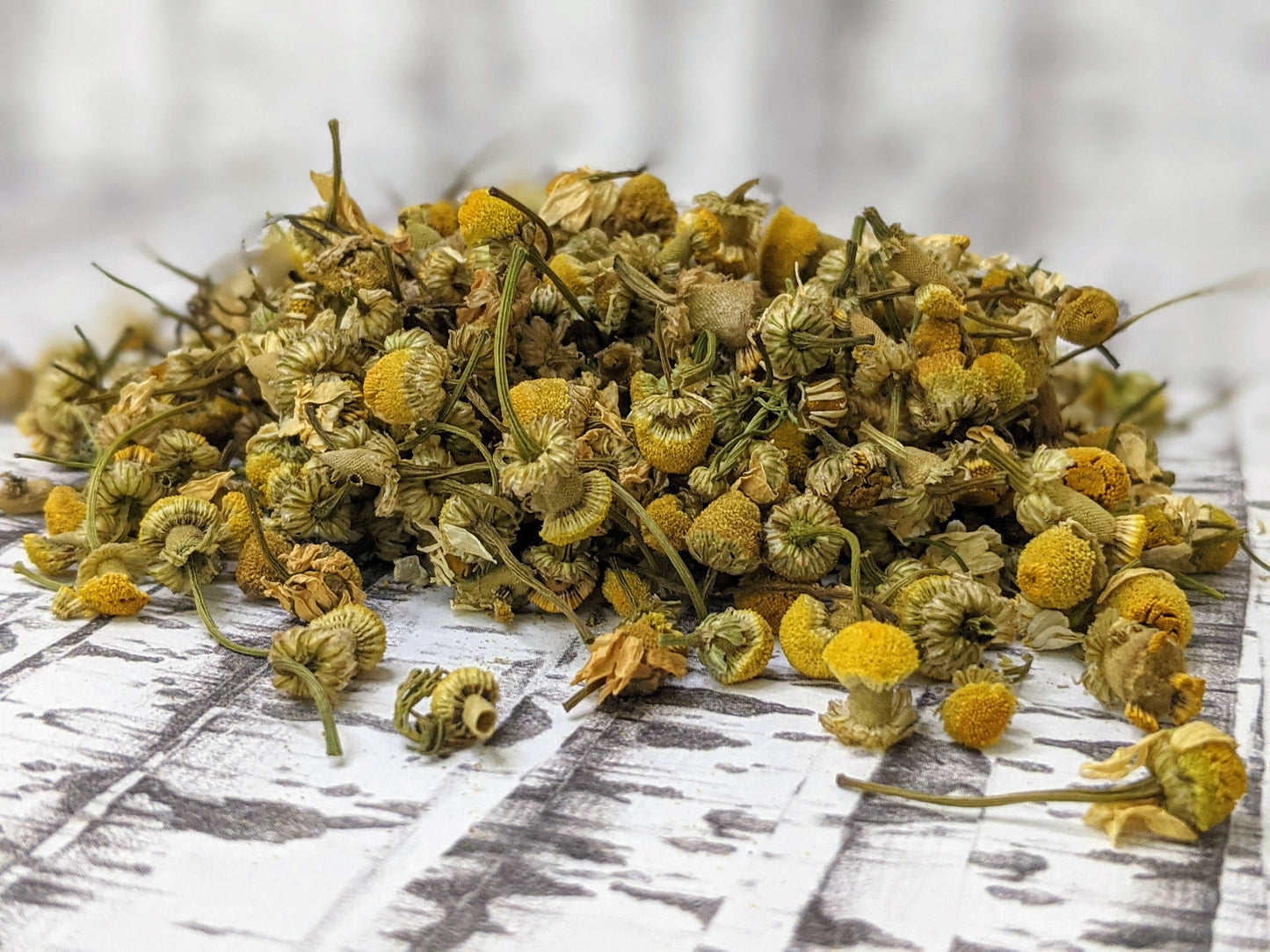 Organic Chamomile Whole Flowers and petals | Whole Chamomile Flowers | Select your size Chamomile flowers